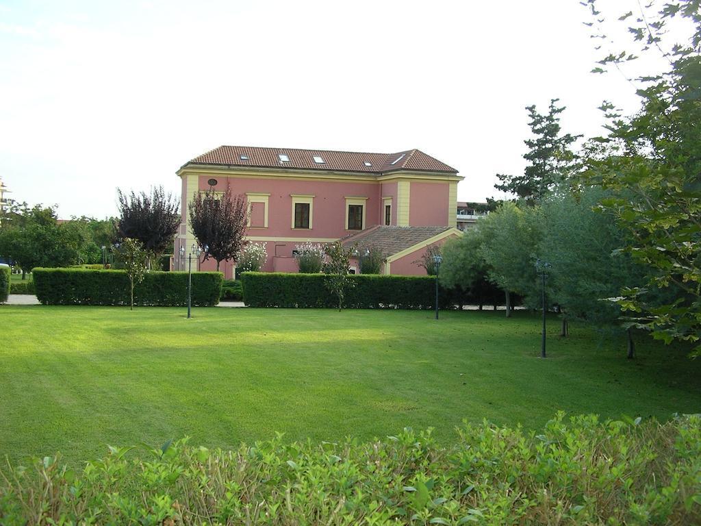 Villa Marcello Caserta Exterior foto